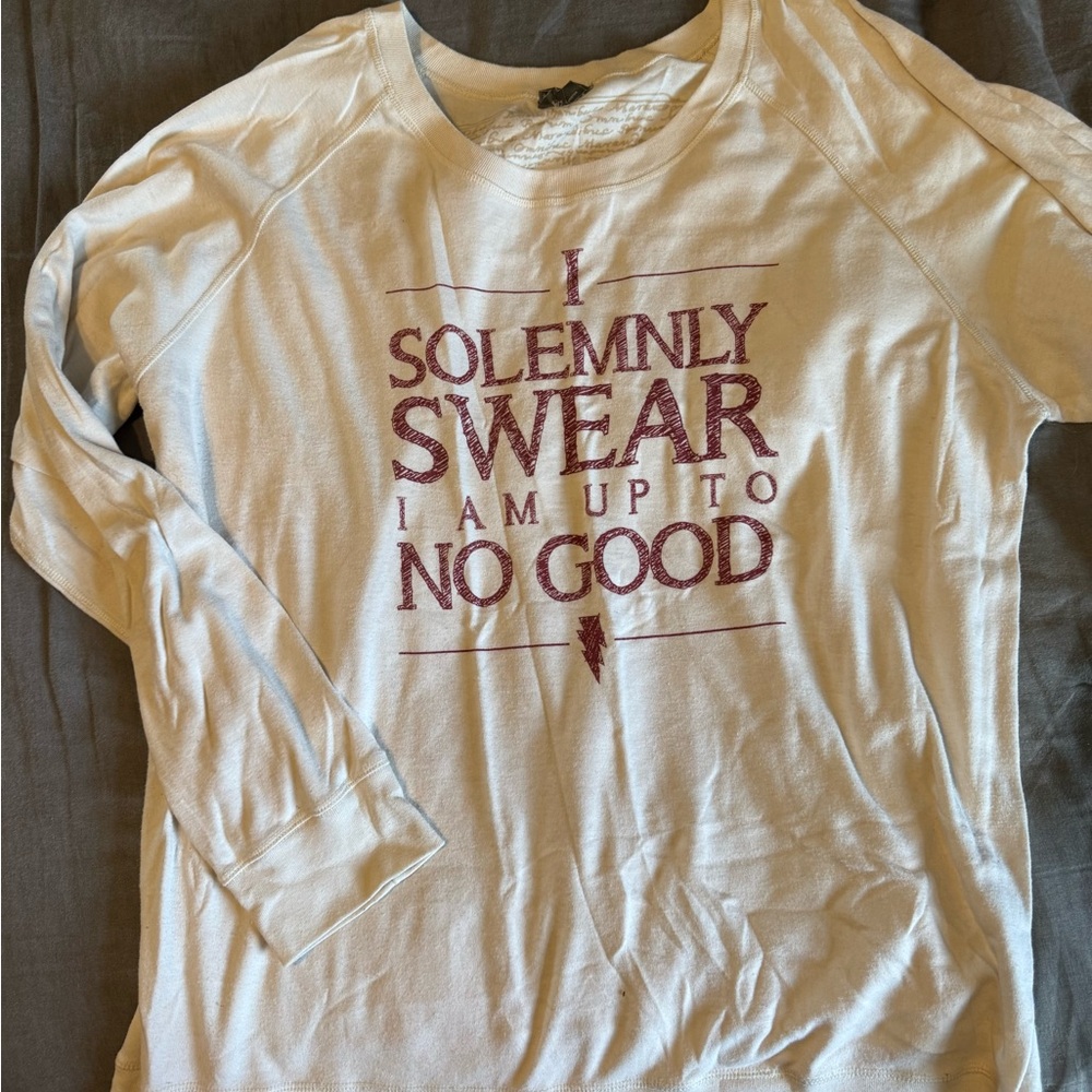 Warner Bros. Cream Long Sleeve with Red Graphic